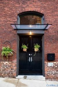 235 N Main, Farmville, Virginia 23901, USA