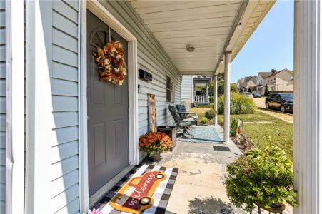 64 Penn Ave, Irwin, 펜실베니아 15642, 미국