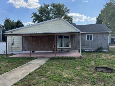 309 W 3rd South St, Mount Olive, 伊利諾州 62069, 美國