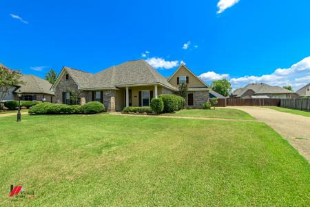 305 Tottenham Court, Bossier City, Louisiana 71111