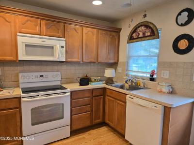 156A Gramercy Court, Lakewood, New Jersey 08701, États-Unis