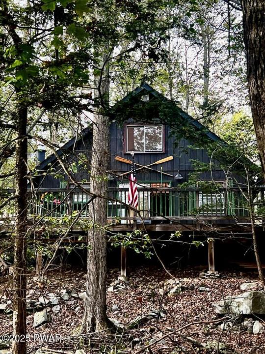 1031 Canary Lane, Lake Ariel, Pennsylvania 18436, Stati Uniti