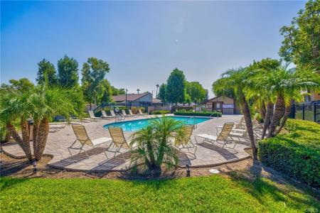 1632 Windmill Ln # D, Corona, California 92879, USA