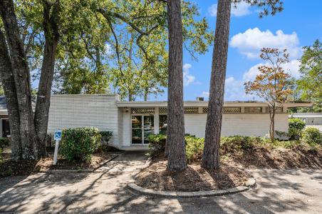 907 Bell St., Conway, Южная Каролиня 29526, Соединенные Штаты