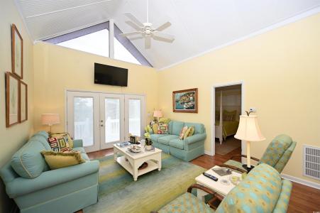 411 36th Ave. N, North Myrtle Beach, דרום קרוליינה 29582, ארצות הברית של אמריקה 