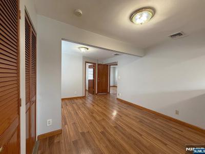 446 Post Avenue , 2, Lyndhurst, 뉴져지 07071, 미국