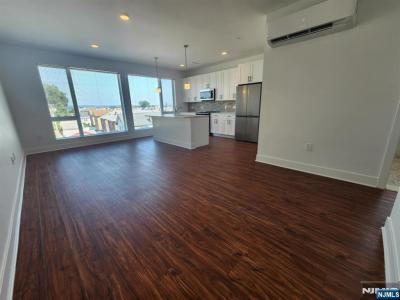 77 Ridge , 306, North Arlington, New Jersey 07031