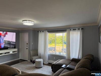 621 Schuyler Avenue , 2, Kearny, 紐澤西州 07032, 美國