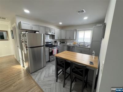 261 Schuyler Avenue, Kearny, 紐澤西州 07032, 美國