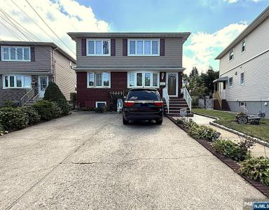 682 Valley Brook Avenue , 2, Lyndhurst, NJ 07071, USA