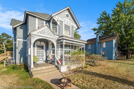 428 East Street, Rochester, Michigan 48307, États-Unis