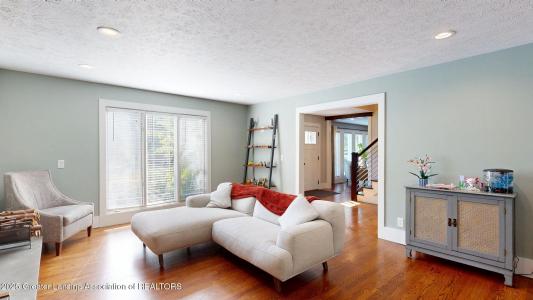 2020 Tamarack Drive, Okemos, ミシガン 48864, アメリカ合衆国