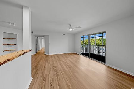 8735 Chandler Dr. F, Surfside Beach, South Carolina 29575, HOA KỲ