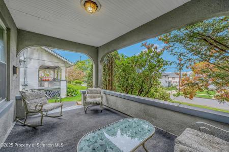 1506 Madison Avenue, Dunmore, Pennsylvania 18509, USA