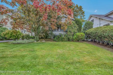 1506 Madison Avenue, Dunmore, Pennsylvania 18509, Amerika Birleşik Devletleri