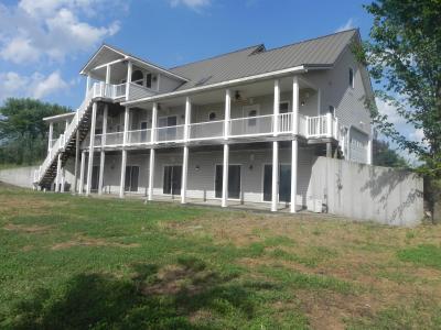 32260 THEODORE Rd, California, Missouri 65018, Stati Uniti