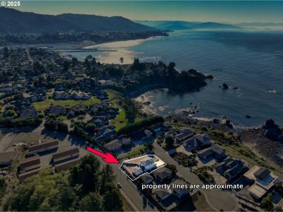 838 CHETCO POINT TER, Brookings, Oregon 97415, États-Unis