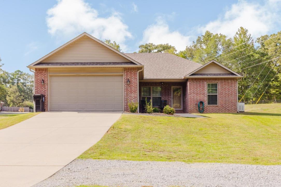 5861 Bauxite Cutoff Road, Bauxite, Arkansas 72011, USA