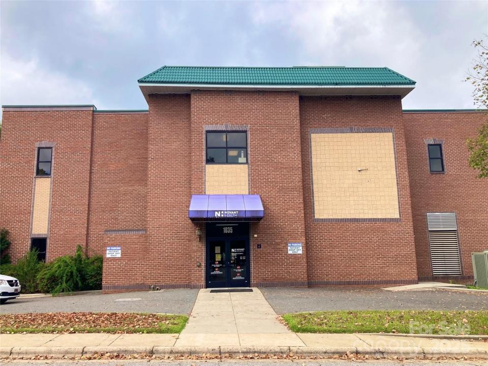 1035 Lincolnton Road unit: Suite D, Salisbury, Carolina Do Norte 28144, Estados Unidos