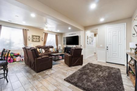 2726 Mary Avenue, Sanger, カリフォルニア 93657, アメリカ合衆国