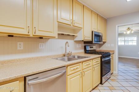 108 Vance Place, Long Beach, Mississippi 39560, États-Unis