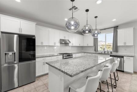 35251 Zachary, Beaumont, カリフォルニア 92223, アメリカ合衆国