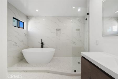 2228 W 73rd, Los Angeles, Califórnia 90043, Estados Unidos