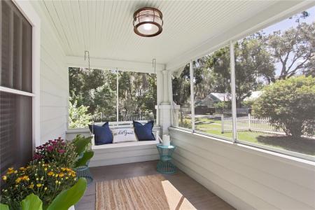 1317 E 2nd Ave, Mount Dora, Florida 32757