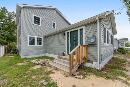 134 Arbor Road, Villas, NJ 08251, USA