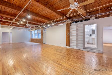 921 W Van Buren Street , 2B, Chicago, Illinois 60607