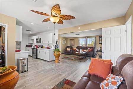 6008 E Avenue T2, Palmdale, California 93552