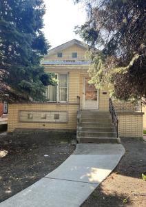 3907 W Marquette Road, Chicago, Illinois 60629, USA