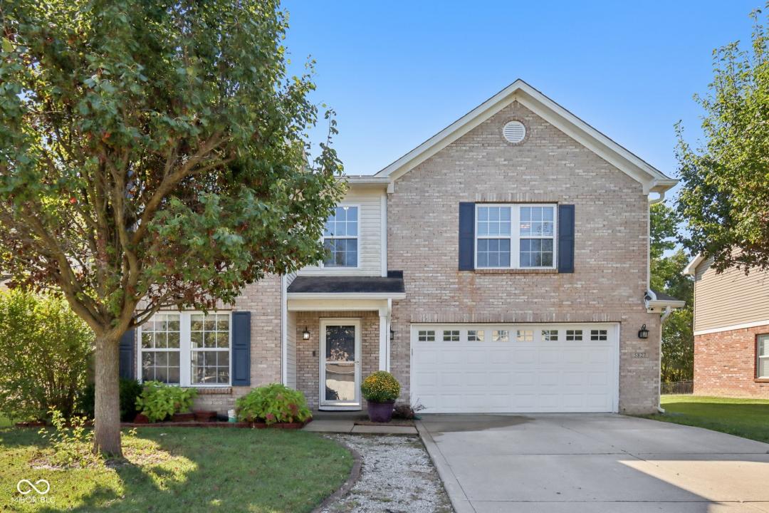 5827 W Deerview, Mccordsville, Indiana 46055