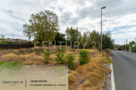 Via Giosuè Carducci, San Giovanni La Punta, Sicilia 95037, Ý