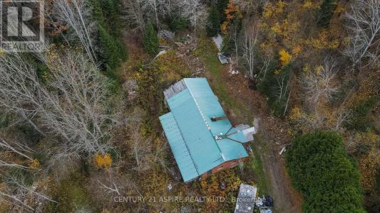 129 MULLEN ROAD, Madawaska Valley, Ontario K0J 1L0, CANADÁ