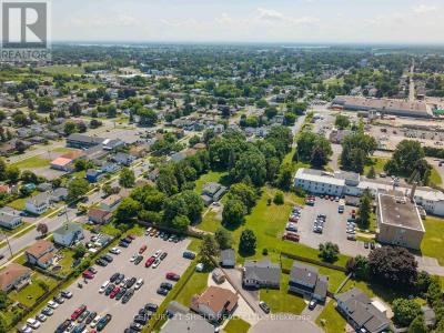 315 ELEVENTH STREET EAST, Cornwall, Ontario K6H 2Y6, Canadá