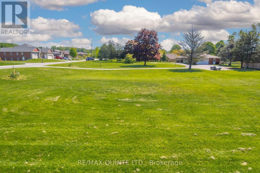 25 SINGLETON STREET, Brighton, Ontario K0K 1H0, Kanada