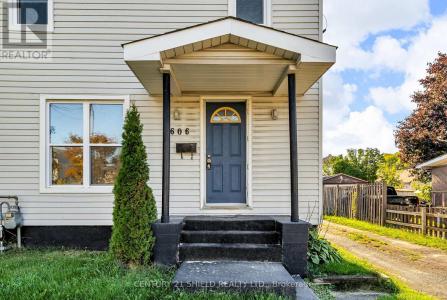 1606 PITT STREET, Cornwall, Ontario K6J 3V2, Canada