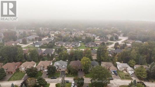 26 REGINA BOULEVARD, Wasaga Beach, Ontario L9Z 1H7, Canada