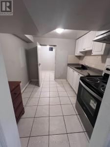 727 BRIMLEY ROAD, Toronto (bendale), Ontario M1J 1C3, Canada