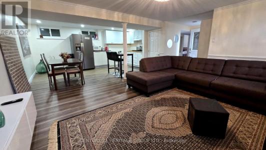 77 AURORA HEIGHTS DRIVE, Aurora (aurora Heights), 安大略省 L4G 2X1, 加拿大