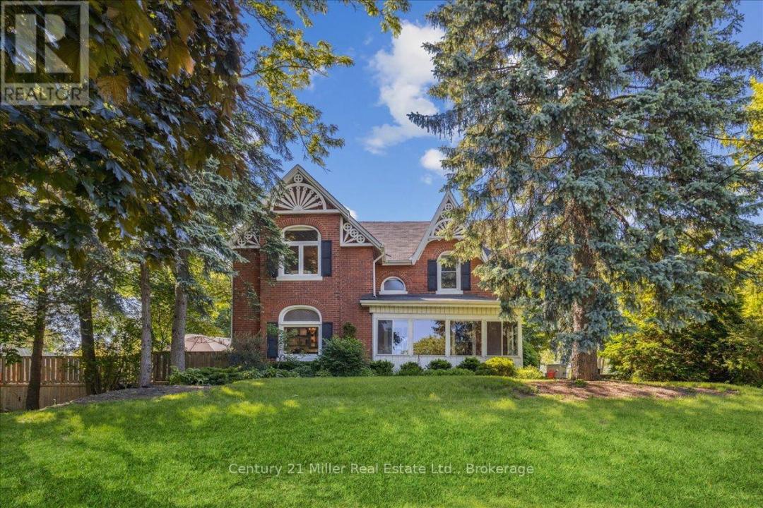 585 DUNDAS STREET EAST, Hamilton (waterdown), Ontario L8B 0G7, Canadá