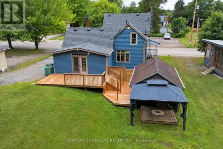 11 CAMPBELL STREET, Rideau Lakes, 安大略省 K0G 1V0, 加拿大