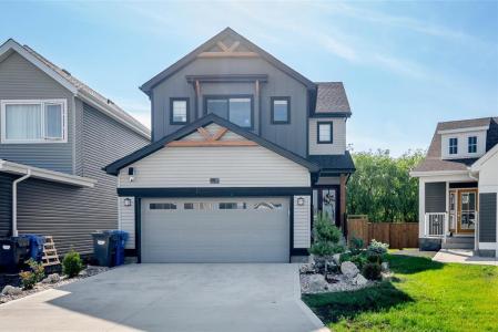 91 BIG BLUESTEM ROAD, Winnipeg, Manitoba R2C 5S9, Canada