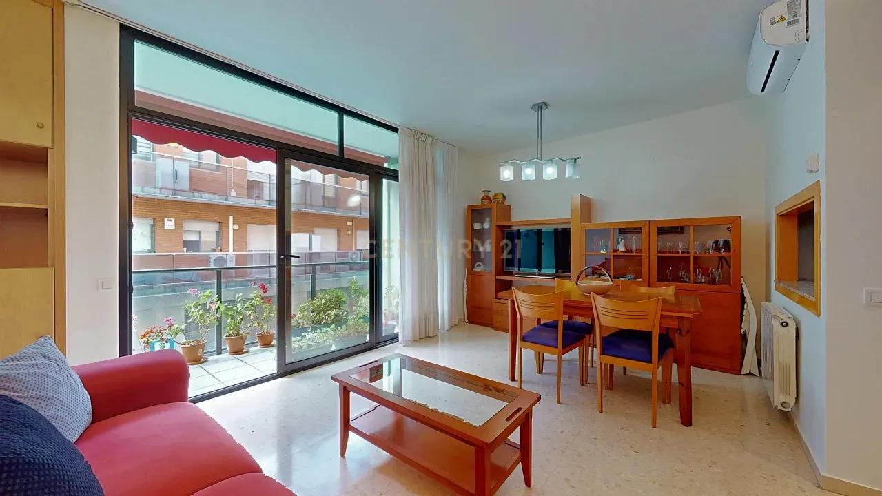 Barcellona, Cataluña/Catalunya 08912, Spagna