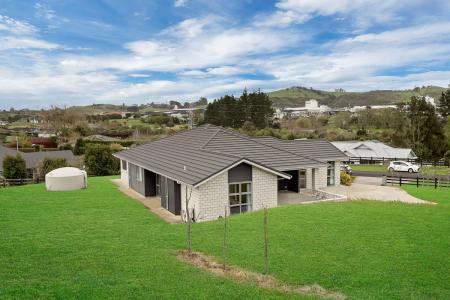 9 MCINTOSH DRIVE, Pokeno, Waikato District 2471, Nouvelle-Zélande