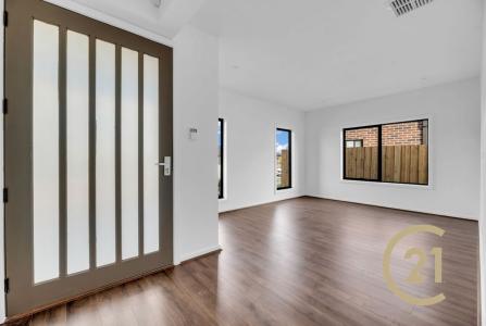 21 Isaacs Street, Deanside, VIC 3336, Australia