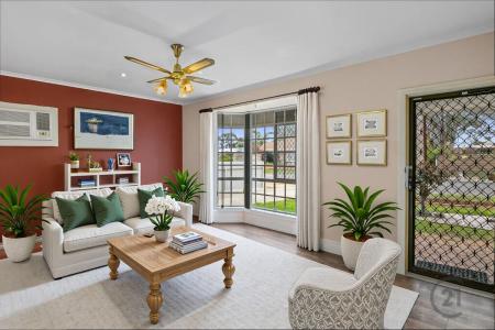 2/24 Modler Road, Morphett Vale, SA 5162, Australia