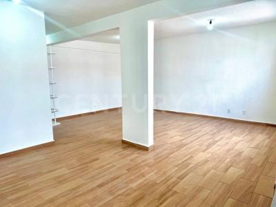 Avenida de Riego Andador 59 Entrada 8 Depto. 04,, Tlalpan, Ciudad De México 14390, Mexico