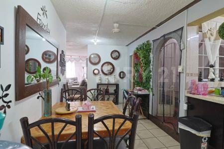 Av Chamizal 255,, Guadalajara, Jalisco 44810, México